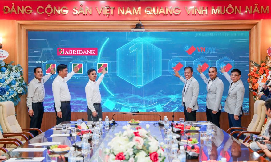 Agribank và VNPAY ra mắt Giải pháp ngân hàng số mở rộng OSB, đánh dấu bước tiến mới trong chuyển đổi số