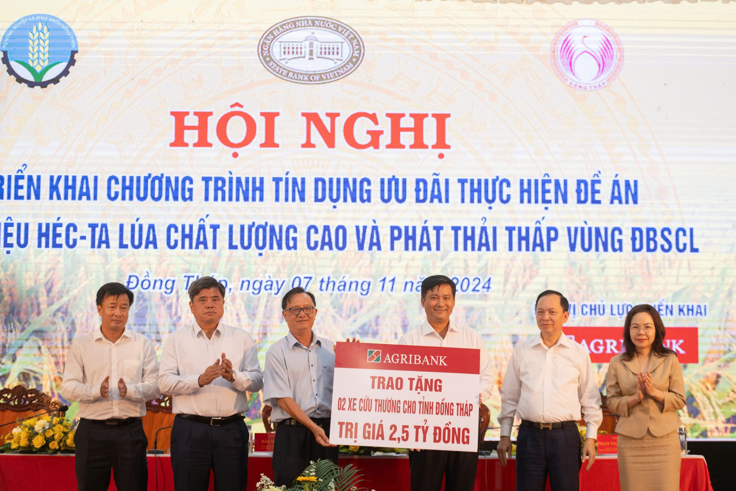 Agribank sẵn sàng nguồn vốn phục vụ Đề án 1 triệu héc ta lúa chất lượng cao - Ảnh 6.