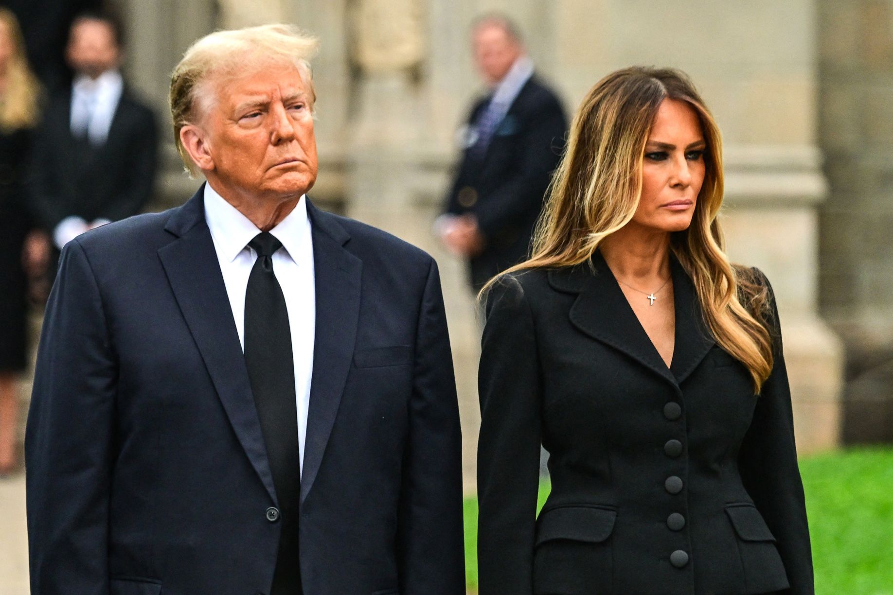 'Tiên đoán' của bà Melania Trump sau chiến thắng của ông Donald Trump - Ảnh 1.