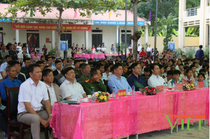 Ngày hội đại đoàn kết toàn dân tộc liên bản xã Nong Hẻo - Ảnh 2.