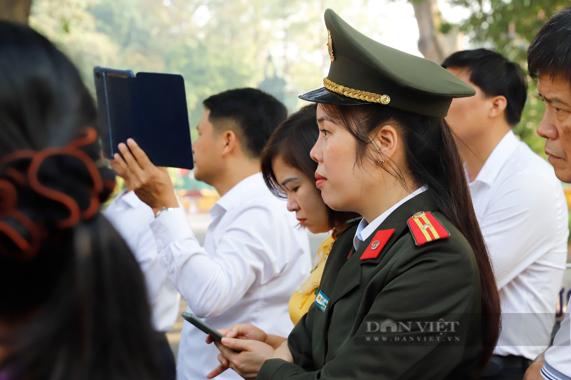 Hội viên nông dân tiêu biểu vui mừng thăm Khu di tích Chủ tịch Hồ Chí Minh- Ảnh 12.