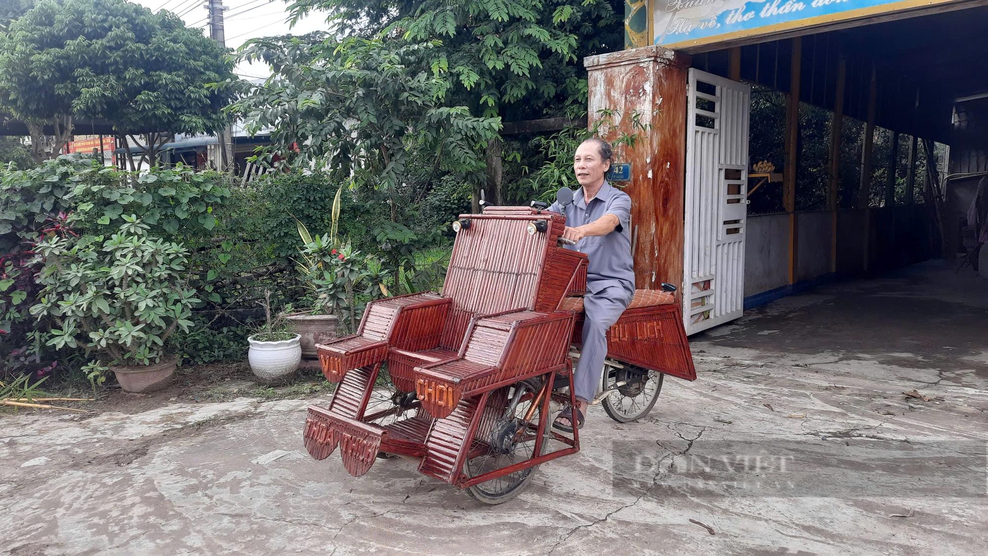 Chiếc xe bằng tre ở Quảng Trị, độc lạ thu hút mọi ánh nhìn- Ảnh 4.