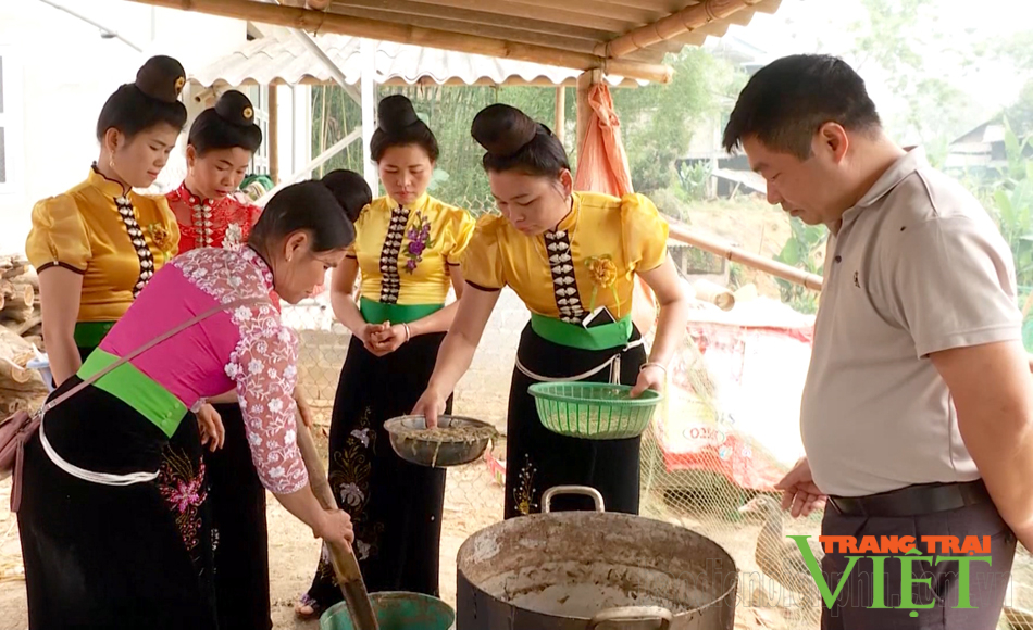 “Bệ phóng” cho người dân thoát nghèo từ nguồn vốn vay ưu đãi ở Mường Ảng - Ảnh 1.