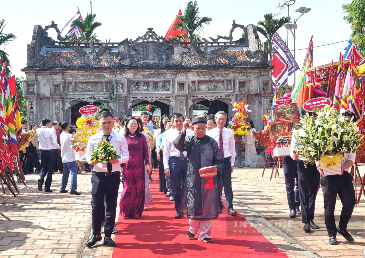 Lễ hội Đền Thánh Nguyễn ở Ninh Bình được công nhận di sản văn hóa phi vật thể quốc gia - Ảnh 2.