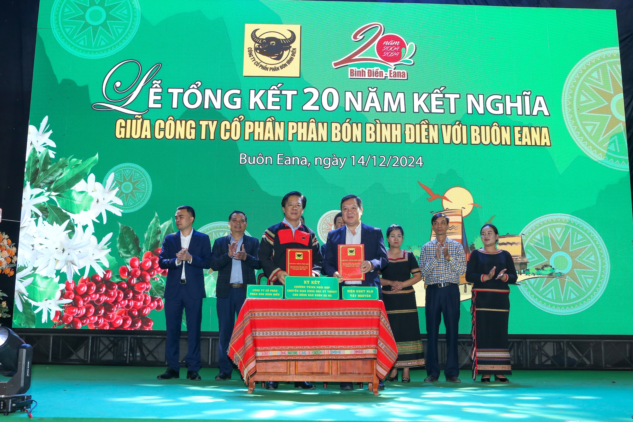 20 năm kết nghĩa giữa Công ty cổ phần Phân bón Bình Điền và Buôn EANA: TRỌN VẸN NGHĨA TÌNH - Ảnh 3.