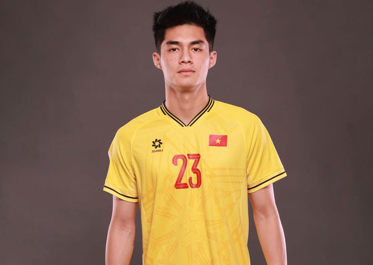 Thủ môn trẻ nhất ĐT Việt Nam tại ASEAN Cup: Sở hữu chiều cao 1m91, gương mặt điển trai - Ảnh 5.