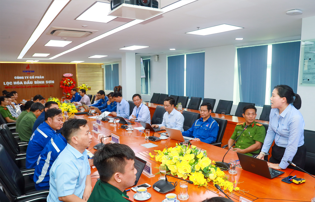 BSR khen thưởng các nhà thầu, đối tác góp phần đảm bảo vận hành an toàn NMLD Dung Quất trong năm 2024 - Ảnh 3.