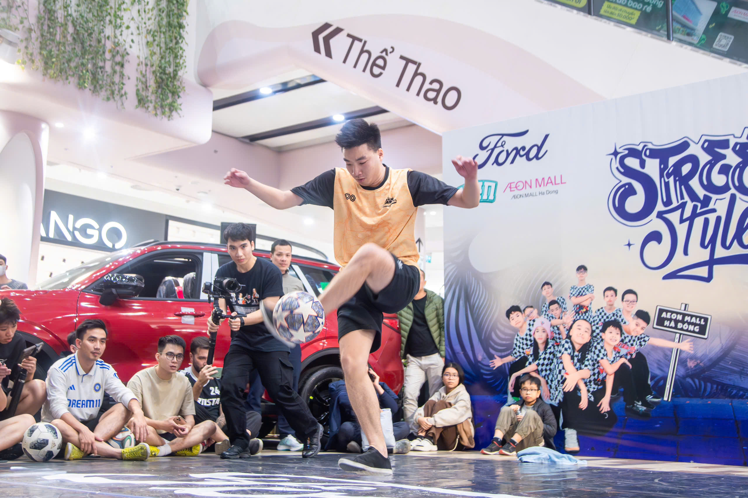 Ford Street Style Fest 2024: Quy tụ nhiều tên tuổi đẳng cấp thế giới - Ảnh 3.