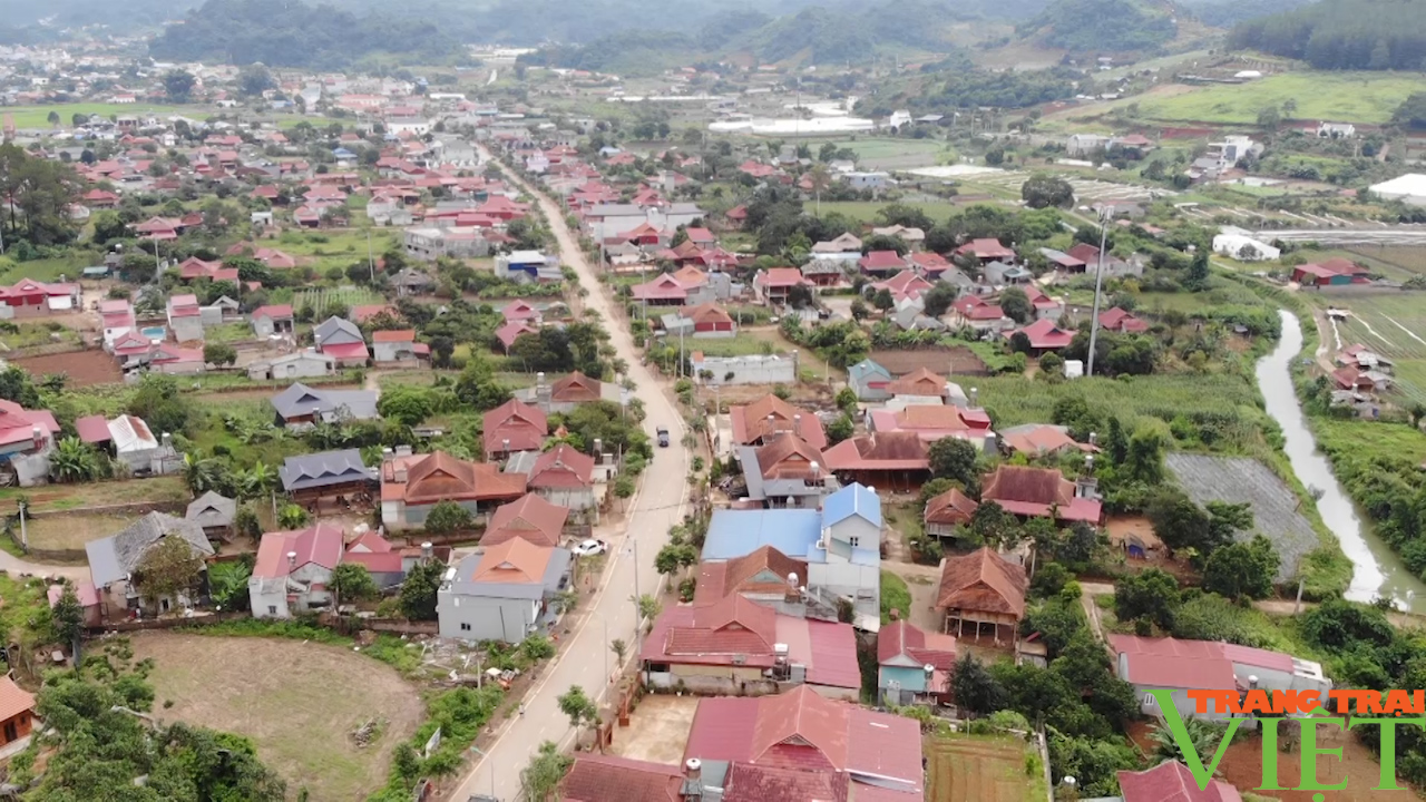 Gia làng, người có uy tín đưa kiến thức pháp luật đến với đồng bào dân tộc thiểu số - Ảnh 4.