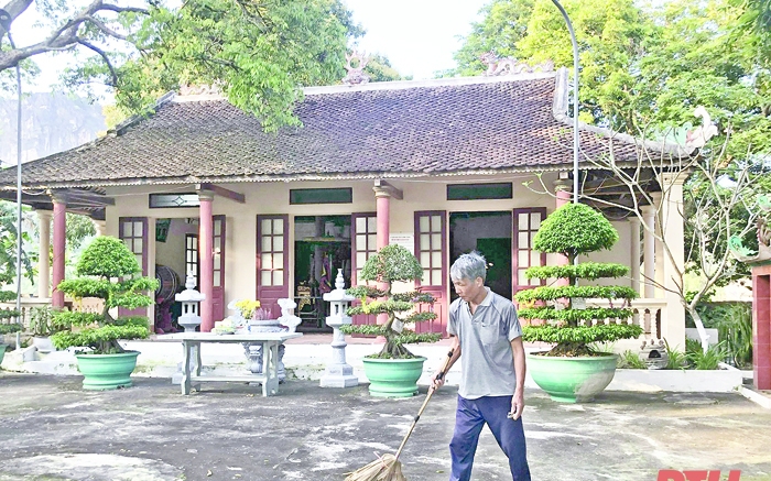 Làng này ở Hưng Yên, dân vô tình đào trúng cổ vật ngoài đồng ở độ sâu 2,5m, mộ cổ quan tài lạ - Ảnh 1.