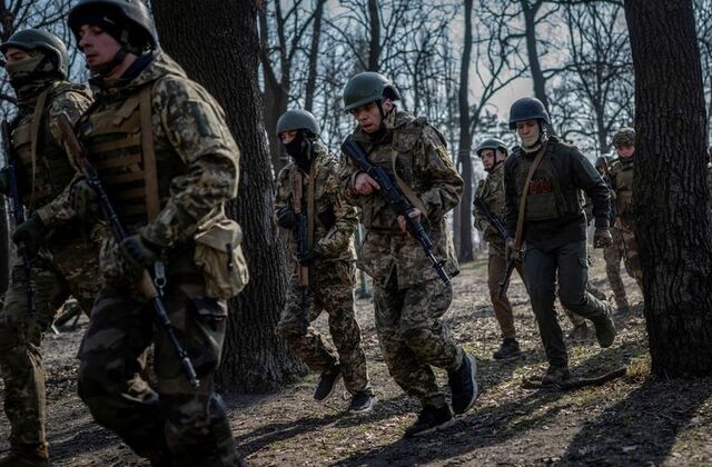 “Họ trở nên tuyệt vọng”: Sự thật phũ phàng về hành động của Ukraine bị phơi bày ở Mỹ - Ảnh 1.