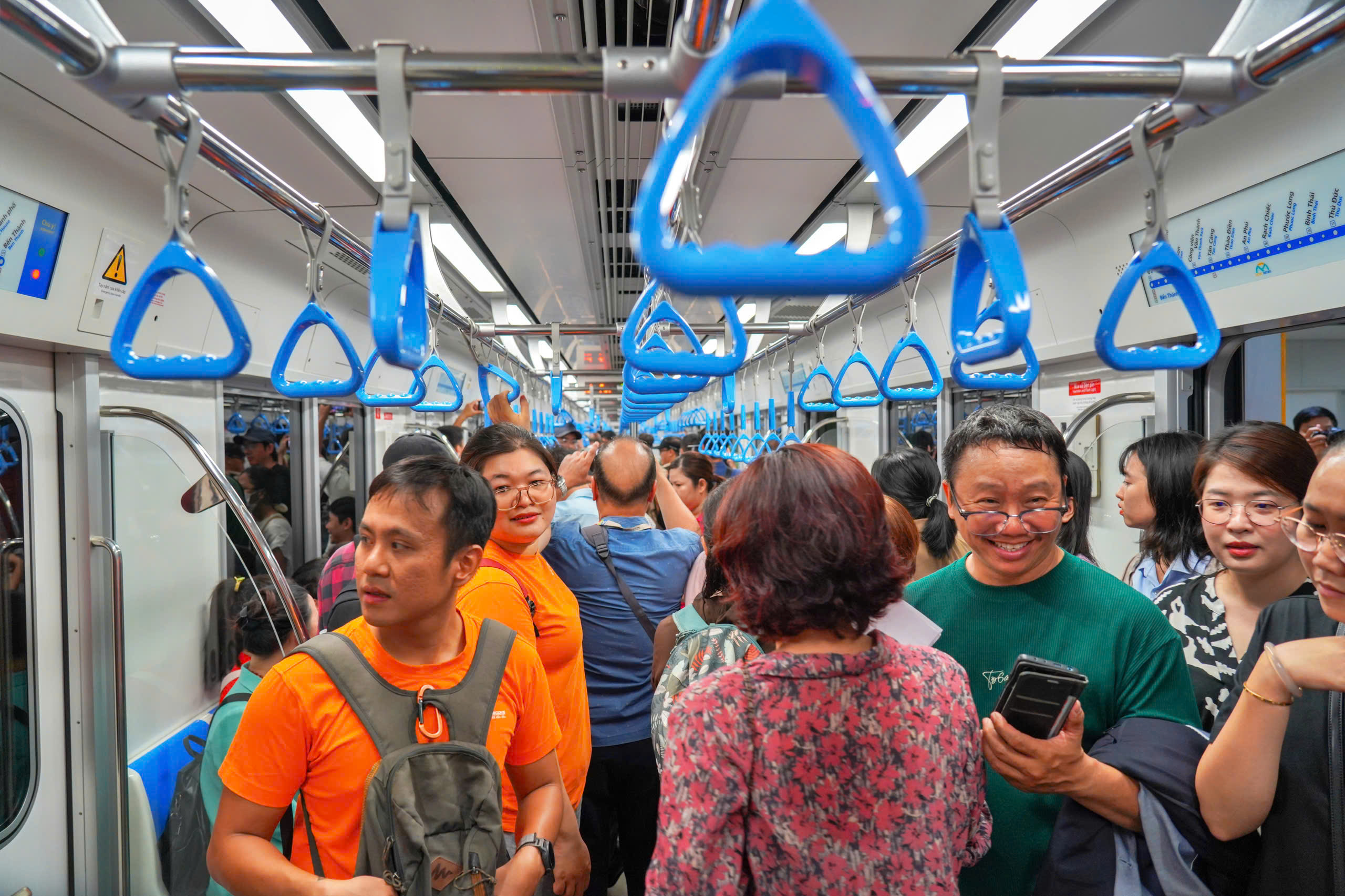 Metro số 1 tiếp tục gặp lỗi, hành khách thất vọng- Ảnh 2.