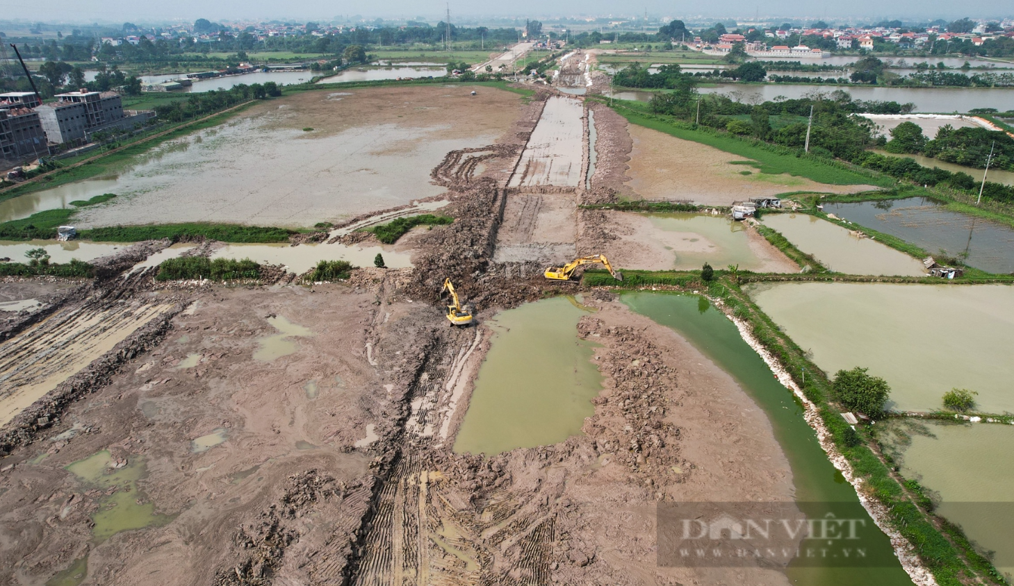 Cán bộ huyện yêu cầu hộ dân trích lại tiền bồi thường dự án Vành đai 4 - Ảnh 1.