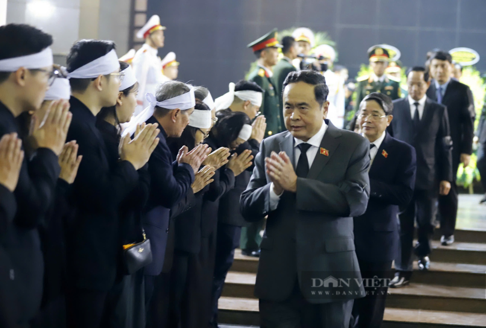 Hình ảnh lãnh đạo, nguyên lãnh đạo Đảng, Nhà nước viếng Đại tướng Nguyễn Quyết- Ảnh 6.