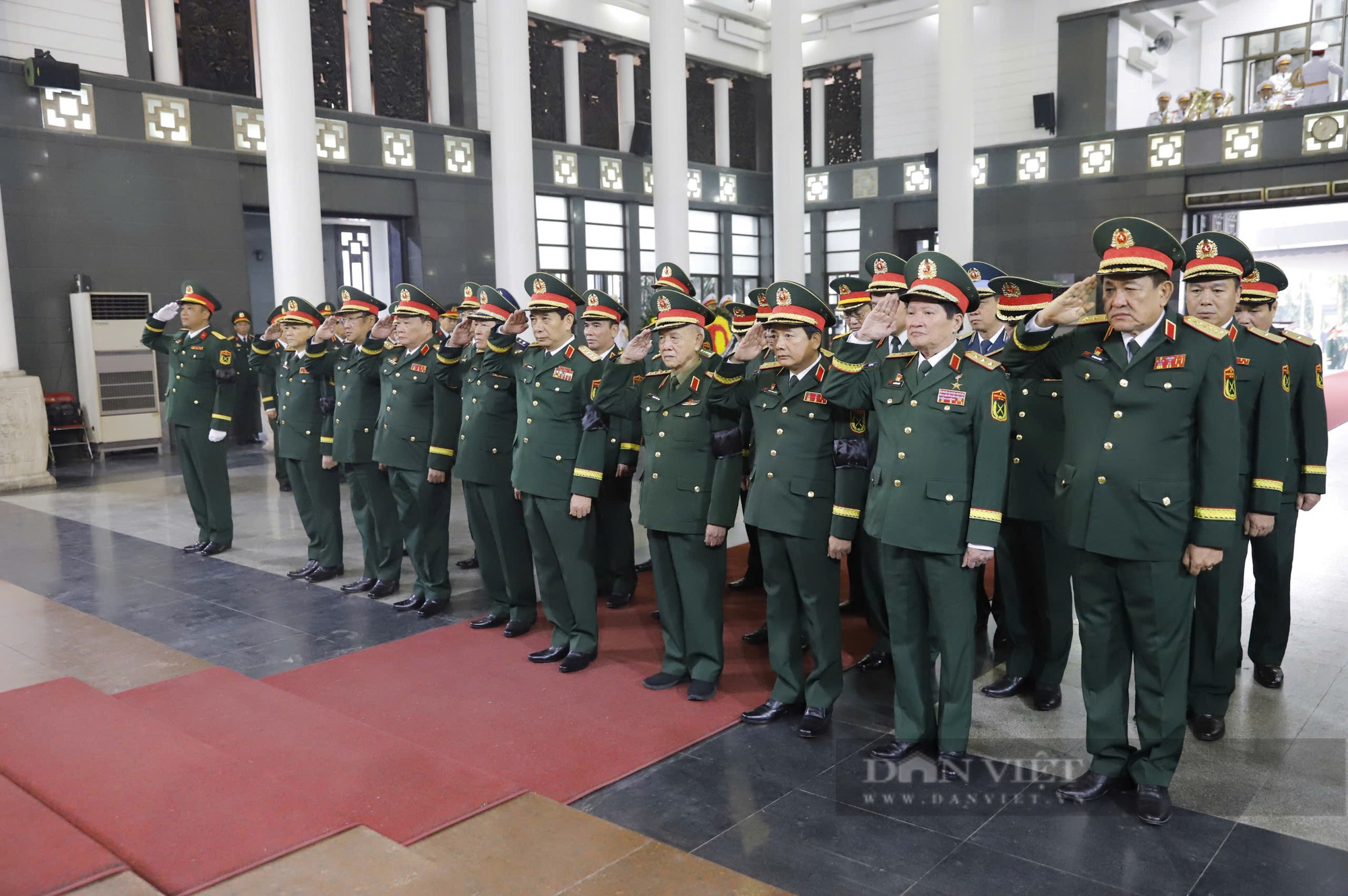 Hình ảnh lãnh đạo, nguyên lãnh đạo Đảng, Nhà nước viếng Đại tướng Nguyễn Quyết- Ảnh 10.