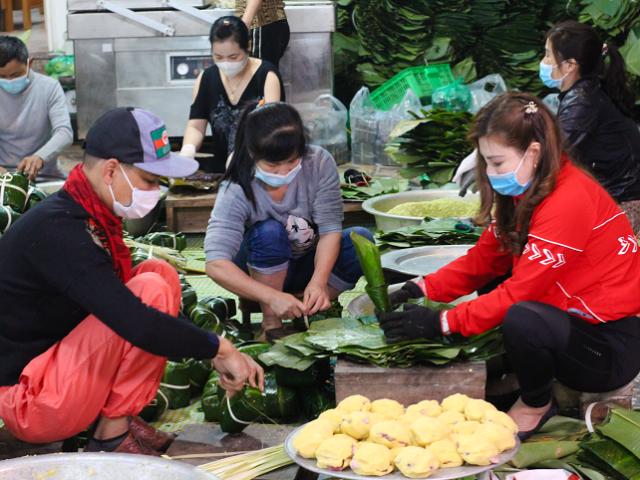 Hải Phòng: Về xã có nghề làm bánh Lang Liêu nghe người dân nói về bí quyết gói bánh - Ảnh 5.