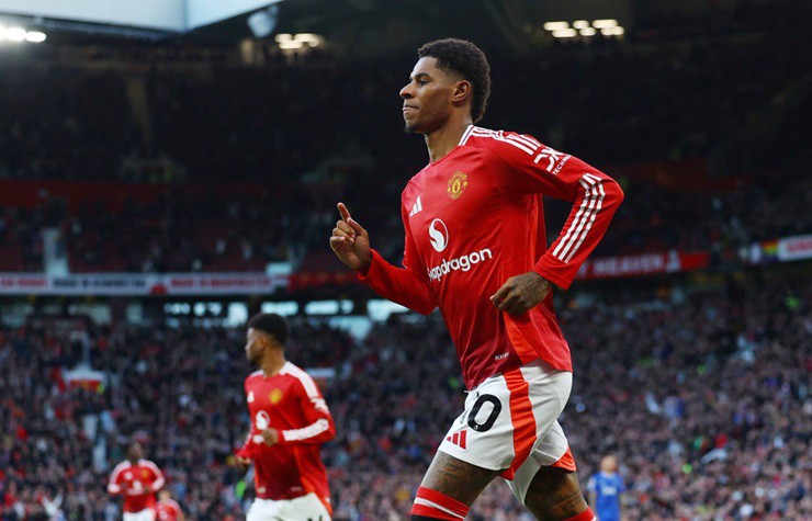 Rashford: Hồi sinh cùng M.U, ghi 3 bàn và hẹn hò với người đẹp nóng bỏng - Ảnh 2.