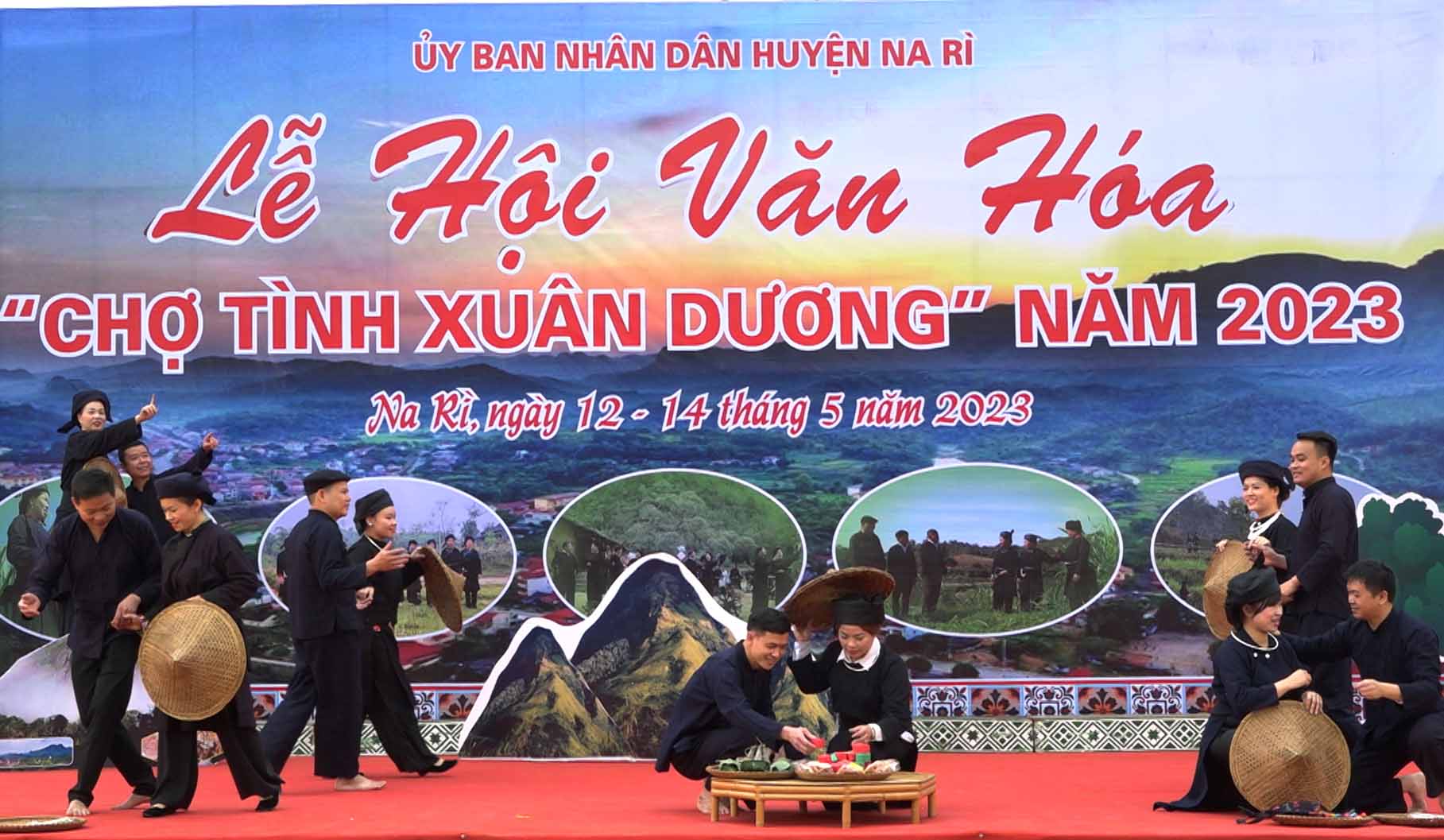 Bắc Kạn chú trọng đời sống văn hóa vùng đồng bào dân tộc thiểu số và miền núi - Ảnh 1.