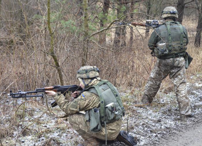 "Đầy lỗ hổng", Chuyên gia Anh đưa ra thừa nhận bất ngờ về Ukraine  - Ảnh 1.