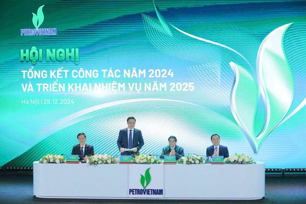 Thủ tướng Chính phủ Phạm Minh Chính dự Hội nghị Tổng kết năm 2024 của Petrovietnam - Ảnh 13.