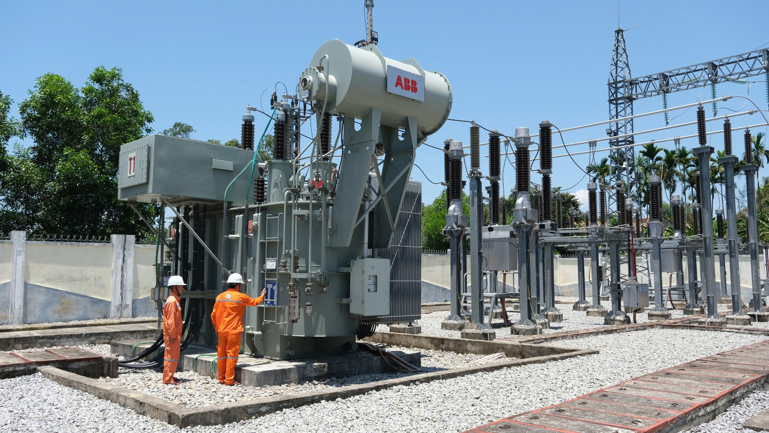 EVNCPC khởi công, đóng điện hàng loạt dự án 110kV - Ảnh 1.