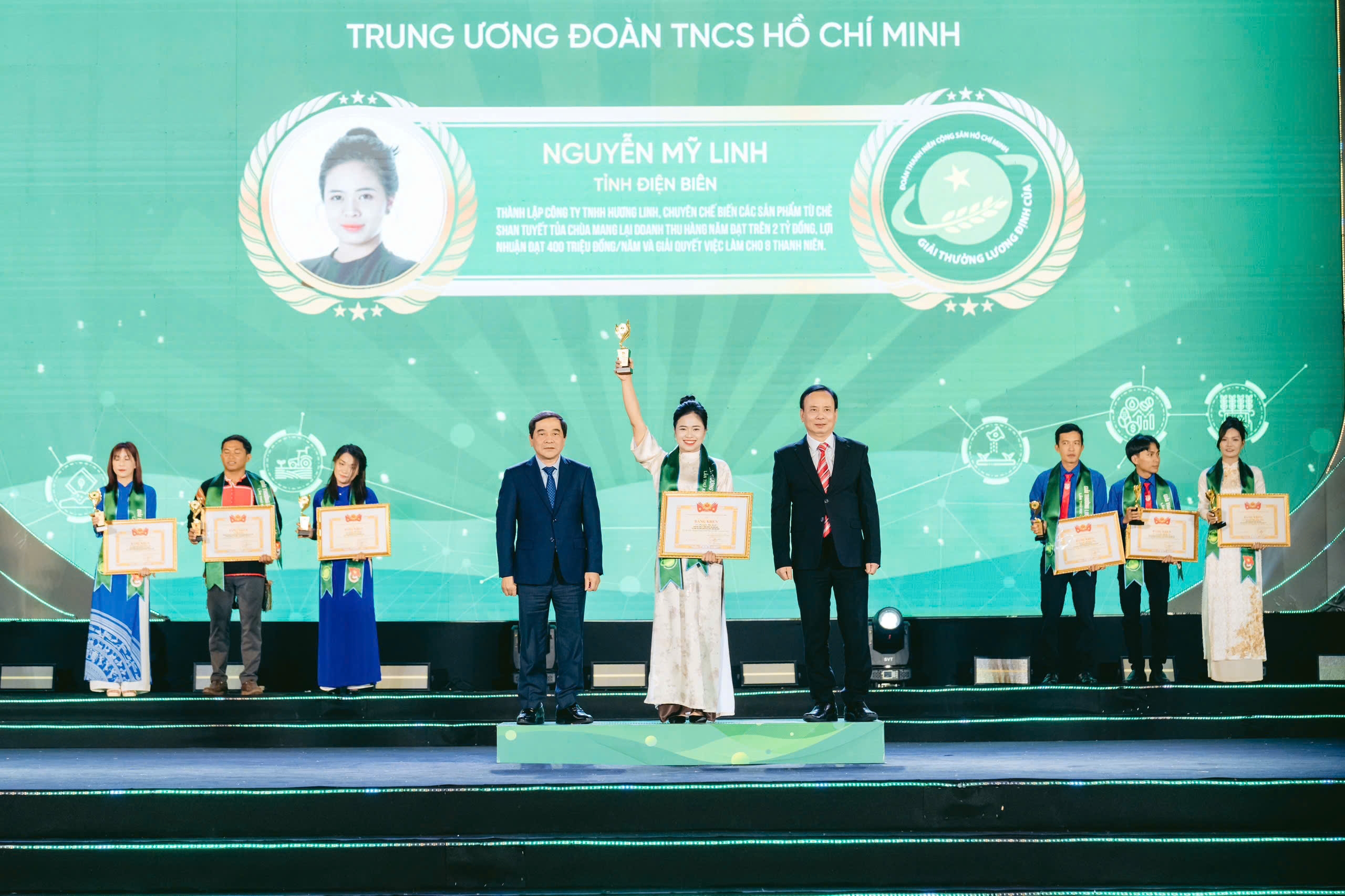  Thanh niên trẻ Nguyễn Mỹ Linh nhận giải thưởng Lương Định Của lần thứ XIX là ai? - Ảnh 4.