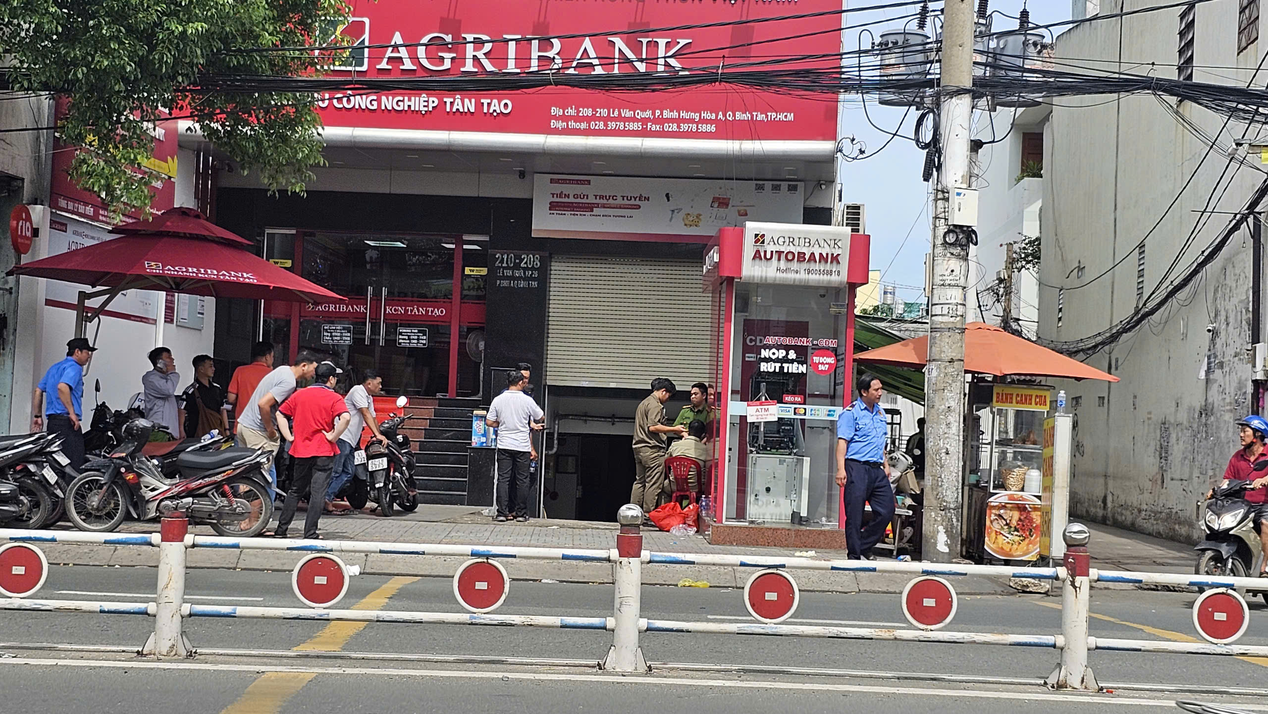 Lời khai của nghi phạm đập trụ ATM ngân hàng Agribank ở TP.HCM- Ảnh 1.