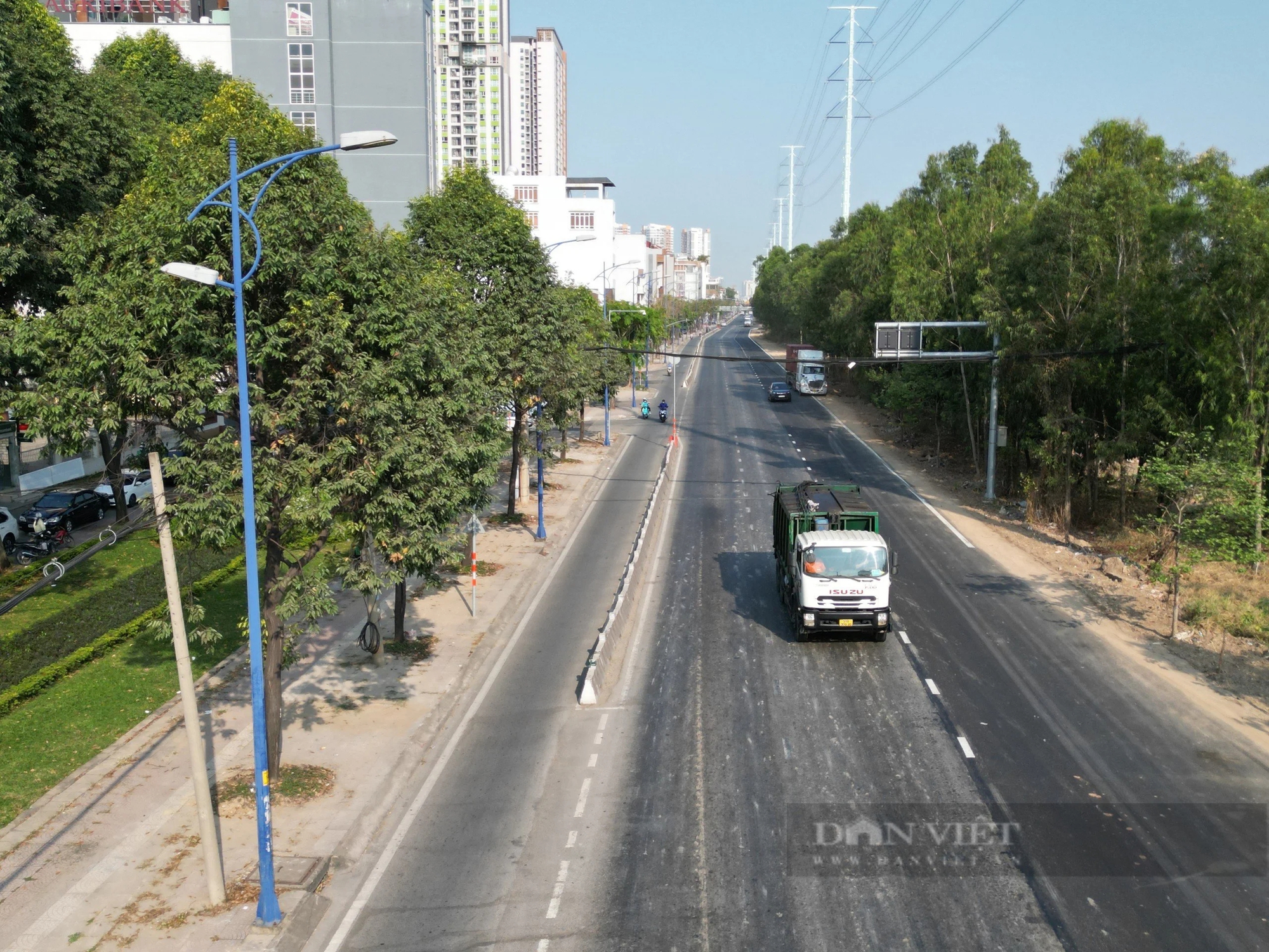 Hiện trạng đường Đồng Văn Cống từng bị “tuýt còi” nhiều lần do chậm tiến độ, chuẩn bị thông xe trước Tết Nguyên đán - Ảnh 4.