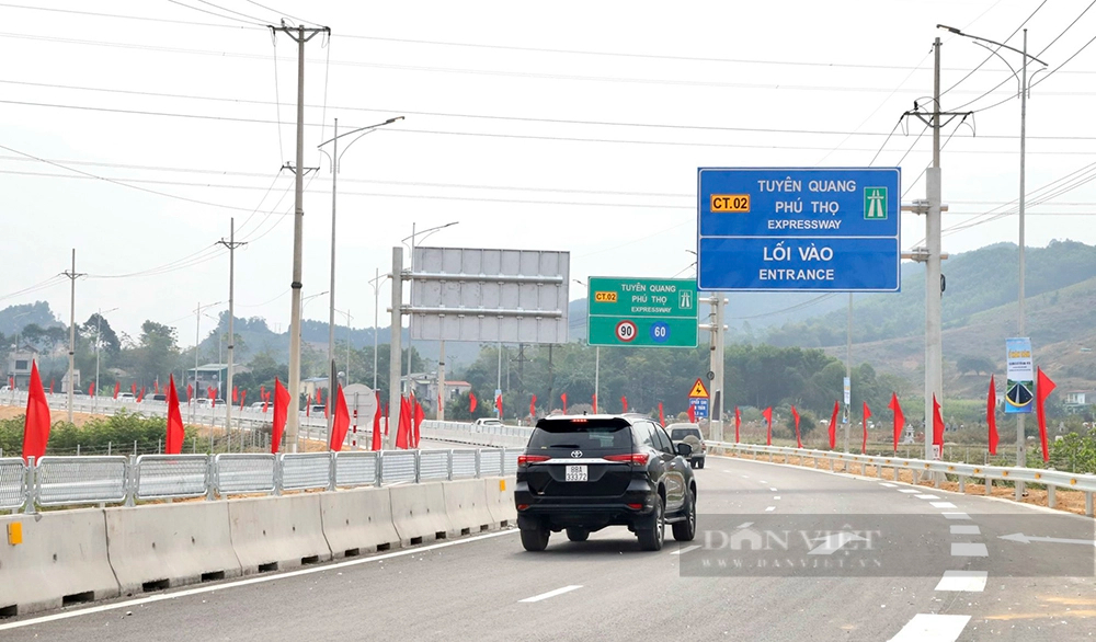 Bí thư Tỉnh ủy Phú Thọ Bùi Minh Châu: "Nguồn lực từ tư duy, động lực từ đổi mới, sức mạnh từ nhân dân"- Ảnh 5.