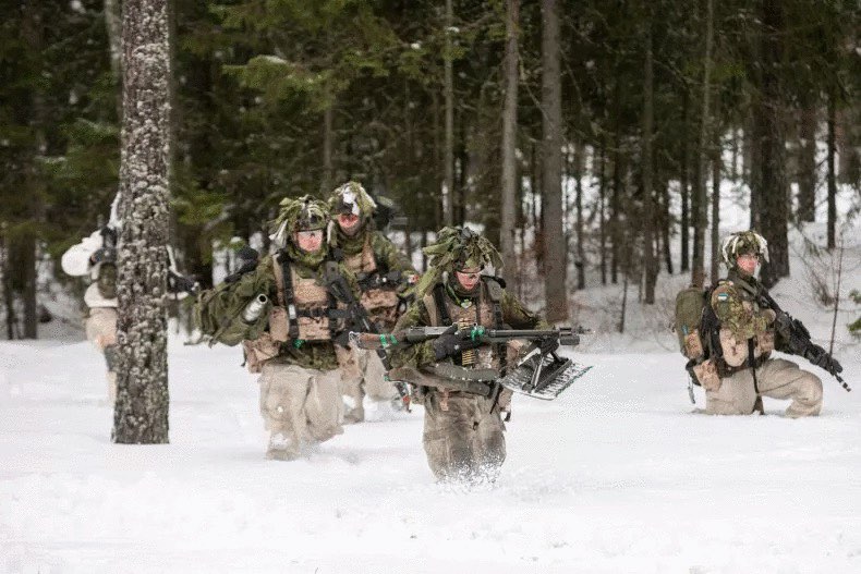 Đồng minh NATO lên kế hoạch xây dựng 600 hầm trú ẩn để ngăn Nga tấn công trong 'giờ đầu tiên'
- Ảnh 1.