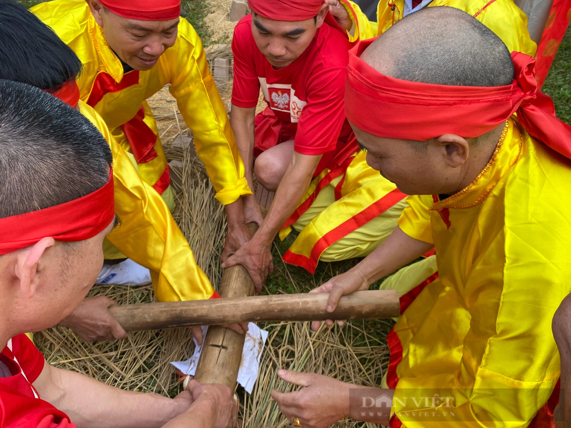 Thái Bình: Lễ hội chùa Keo mùa xuân thu hút đông đảo du khách thập phương- Ảnh 7.