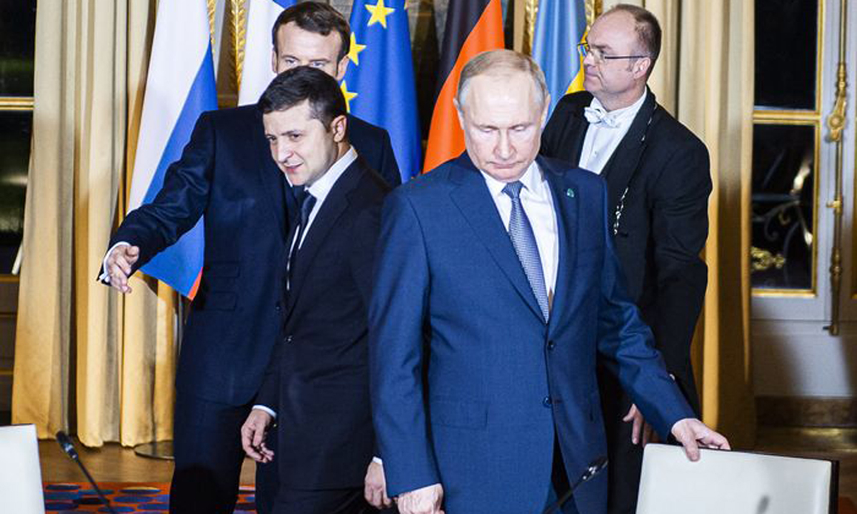 Các cố vấn của ông Trump thảo luận khả năng đưa Tổng thống Zelensky, Putin vào bàn đàm phán- Ảnh 1.