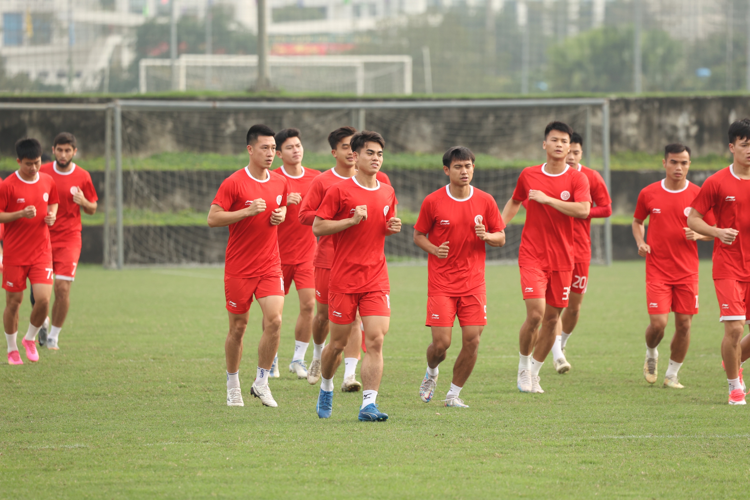 CLB Thể Công - Viettel tích cực tập luyện chuẩn bị đấu Khánh Hòa FC- Ảnh 1.