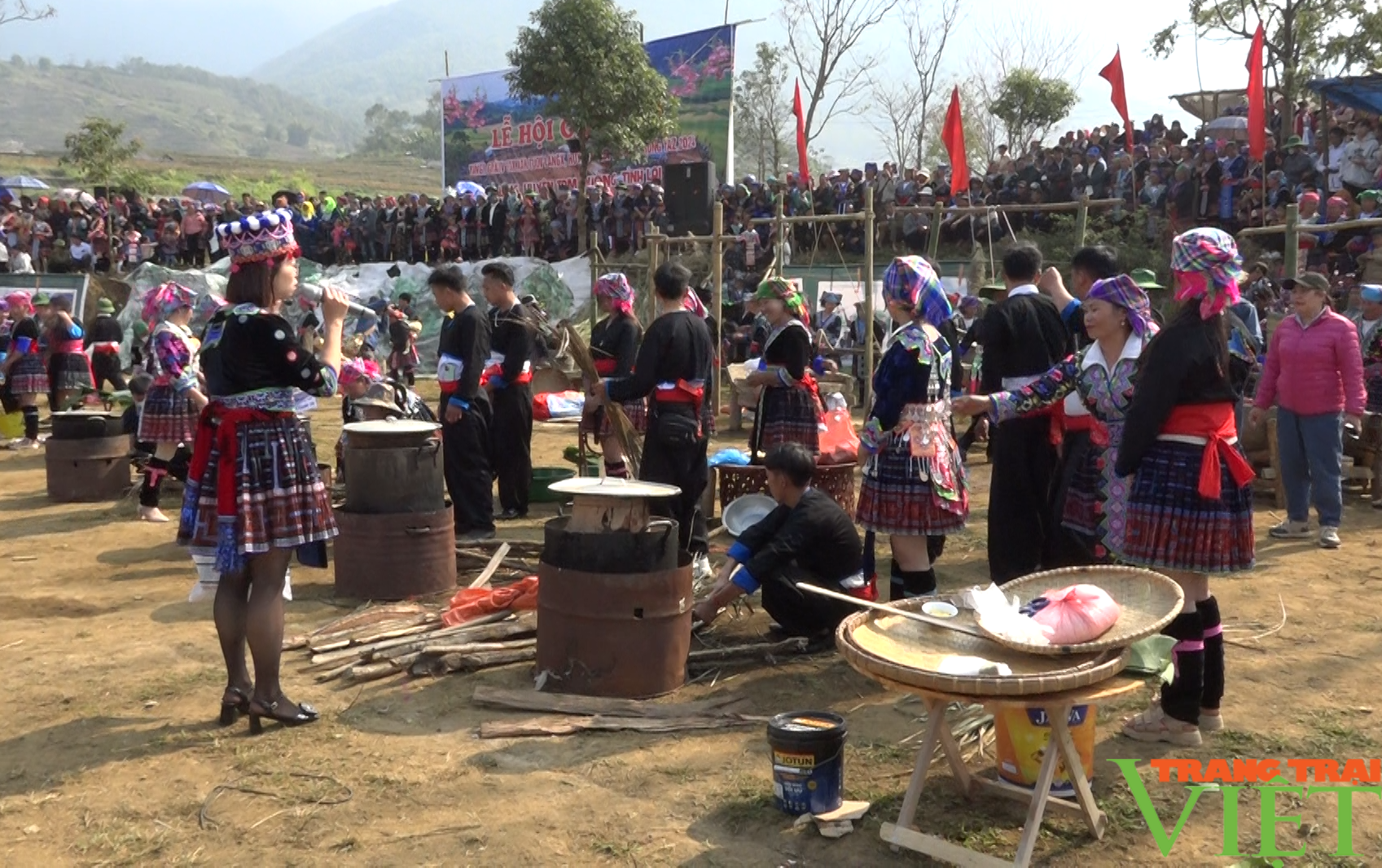 Khám phá Lai Châu qua lễ hội Grâuk Taox Cha của bà con người Mông- Ảnh 3.