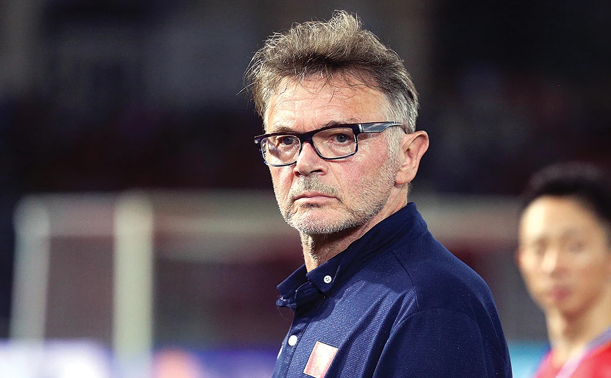 HLV Philippe Troussier: “Tôi không coi thất bại là điều  đáng hổ thẹn”- Ảnh 1.