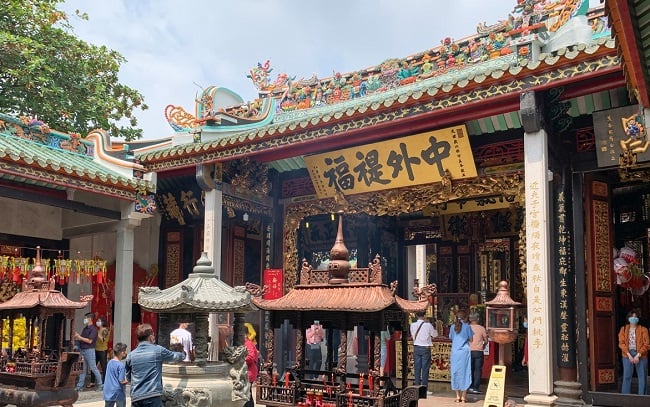 Top những ngôi chùa có kiến trúc độc đáo, đẹp, linh thiêng nhất Sài Gòn- Ảnh 12.