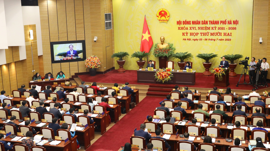 Kỳ họp HĐND TP Hà Nội đầu năm 2024 sẽ quyết mức học phí mới và nhiều nội dung quan trọng khác- Ảnh 1.