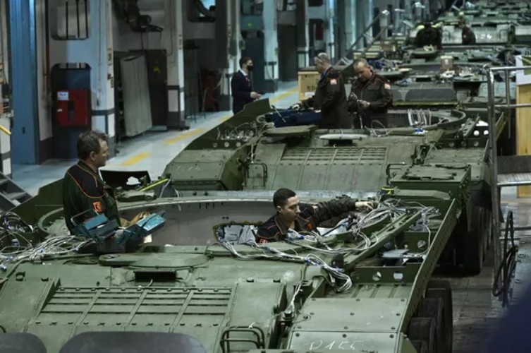 Cách xe tăng được sản xuất tại xí nghiệp bí mật ở Nga- Ảnh 6.