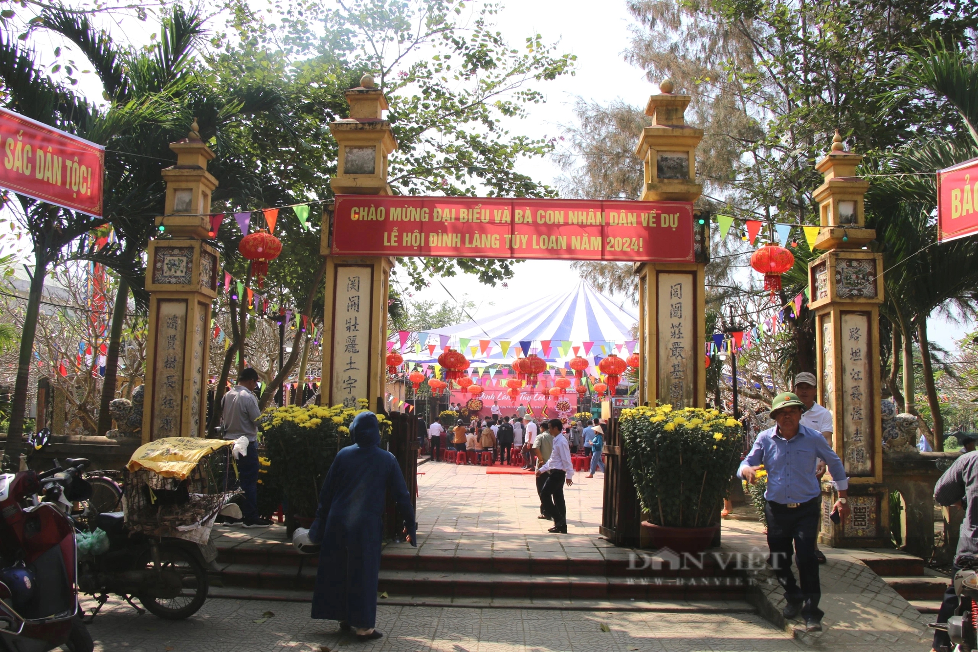Tranh đua quyết liệt tại lễ hội đua thuyền nơi làng cổ 500 tuổi ở Đà Nẵng- Ảnh 10.
