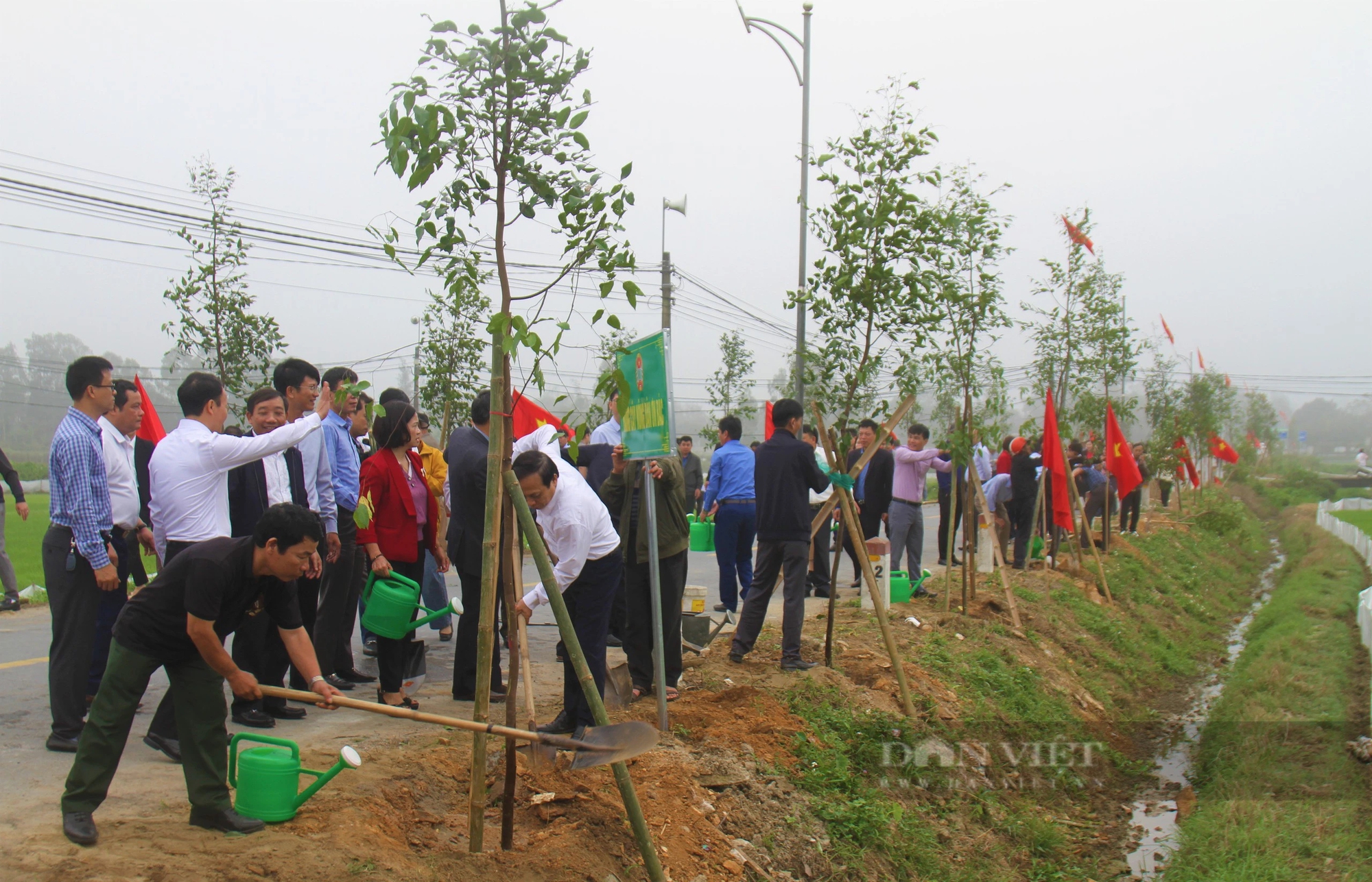 Hội Nông dân tỉnh Nghệ An phát động "Tết trồng cây đời đời nhớ ơn Bác Hồ"- Ảnh 6.