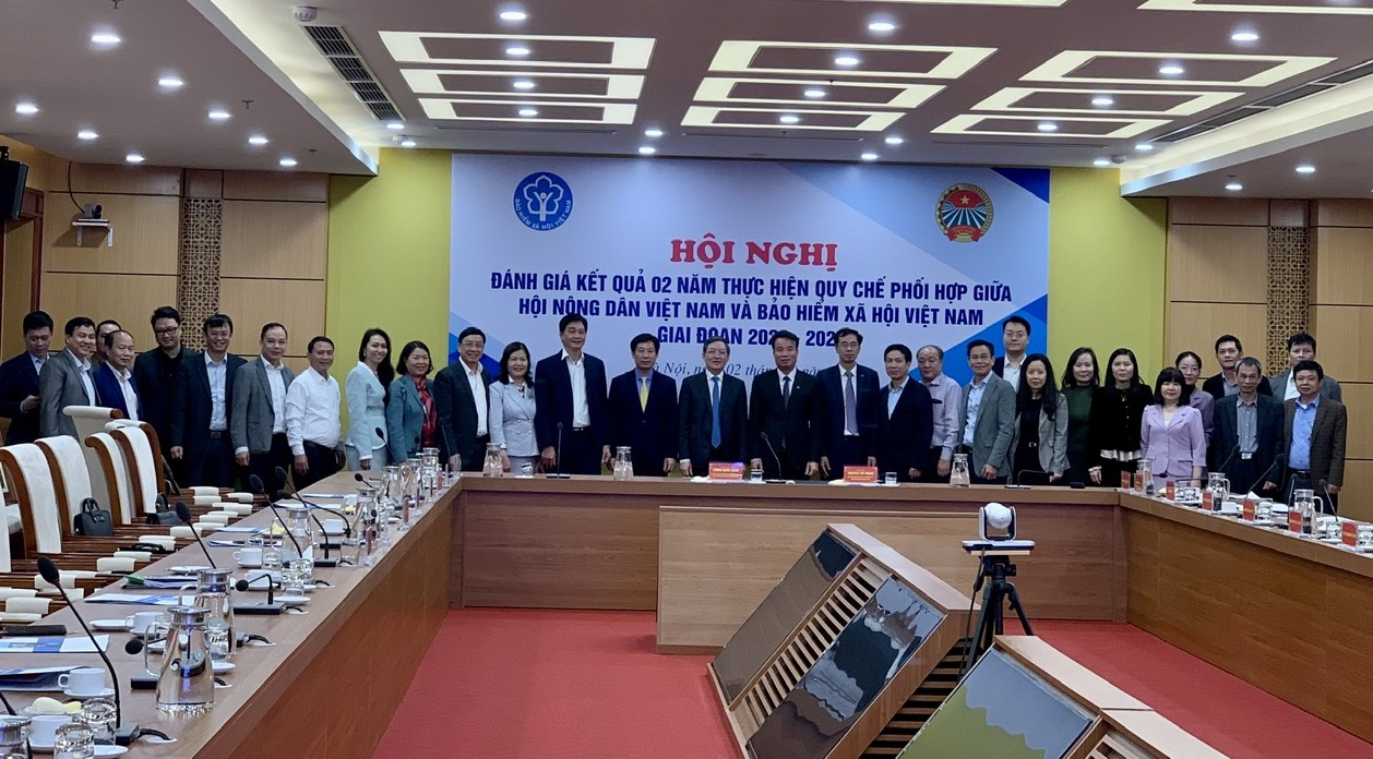Hội Nông dân Việt Nam, BHXH Việt Nam tổ chức đánh giá kết quả 2 năm thực hiện quy chế phối hợp- Ảnh 5.