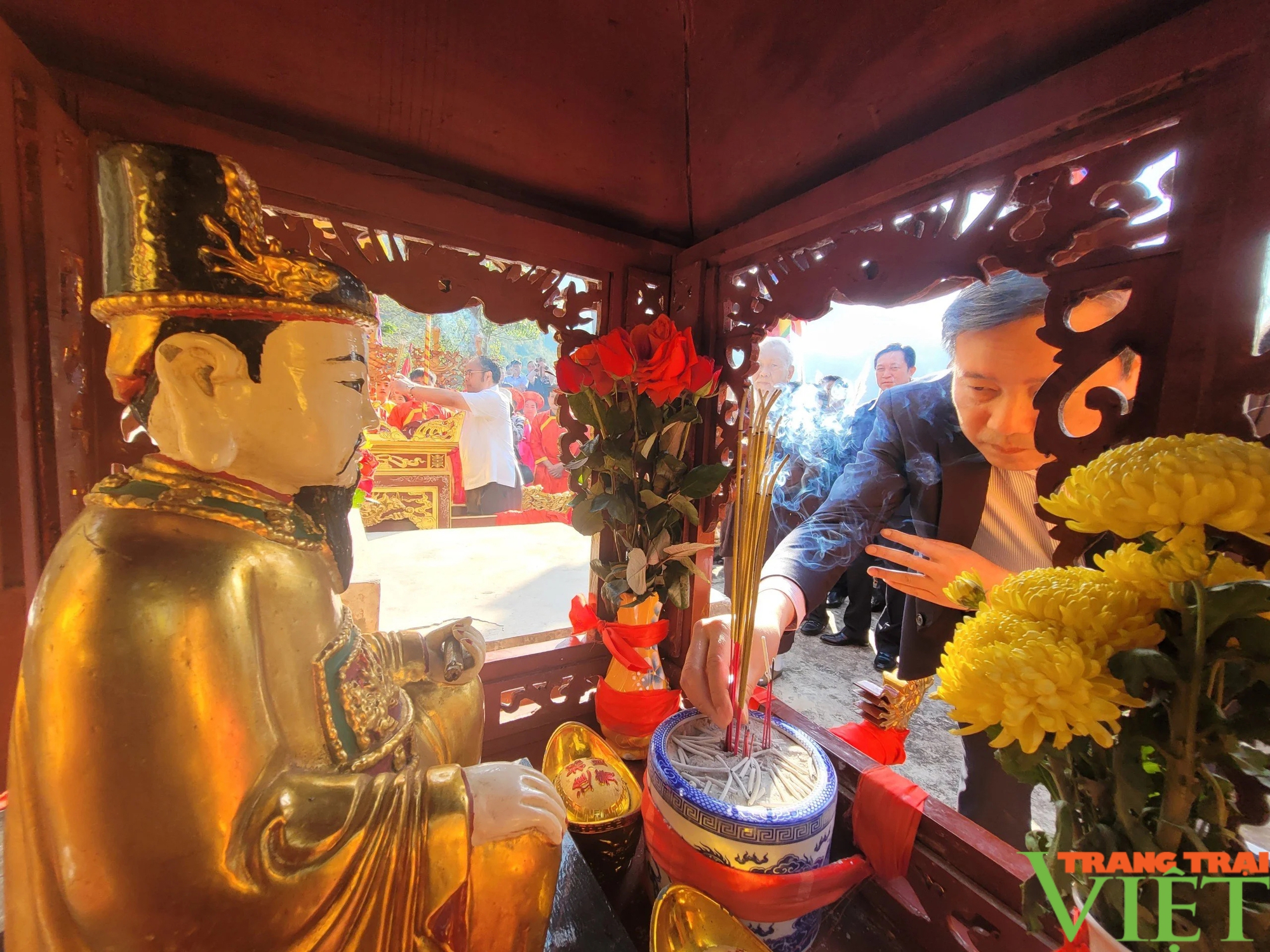 Lai Châu tổ chức Lễ hội Đền thờ Vua Lê Thái Tổ- Ảnh 3.