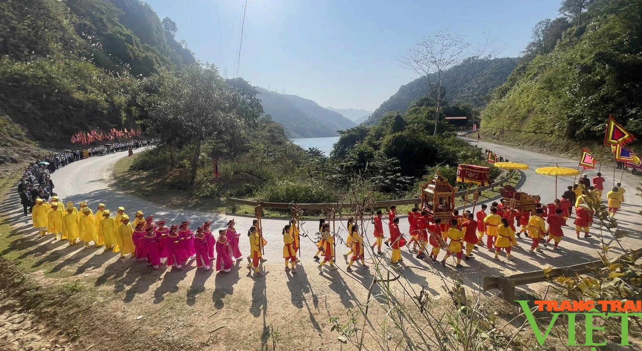Lai Châu tổ chức Lễ hội Đền thờ Vua Lê Thái Tổ- Ảnh 6.