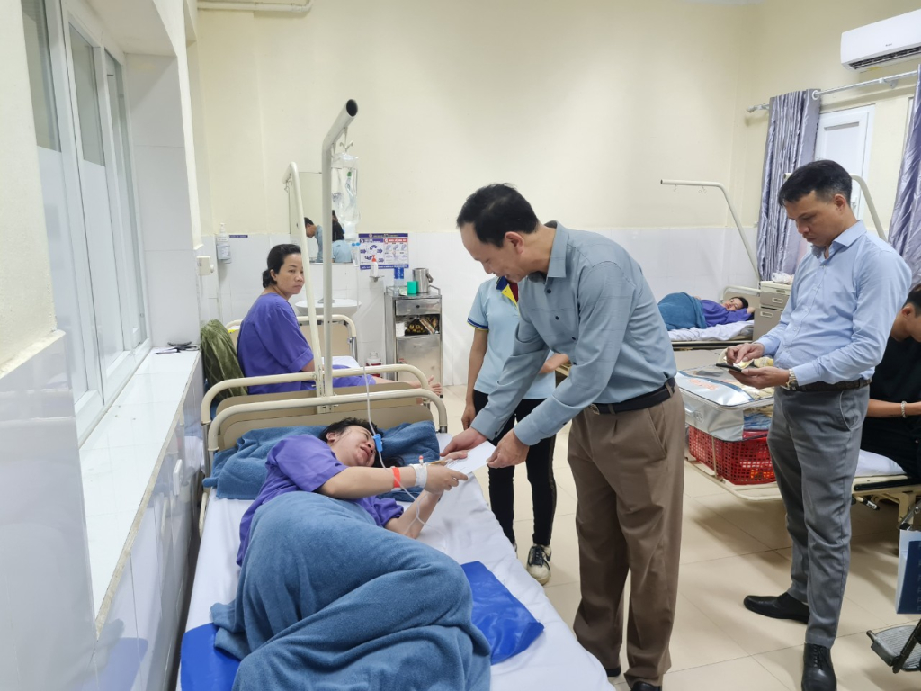 Hé lộ nguyên nhân khiến gần 60 công nhân ở Quảng Ninh phải nhập viện- Ảnh 2.