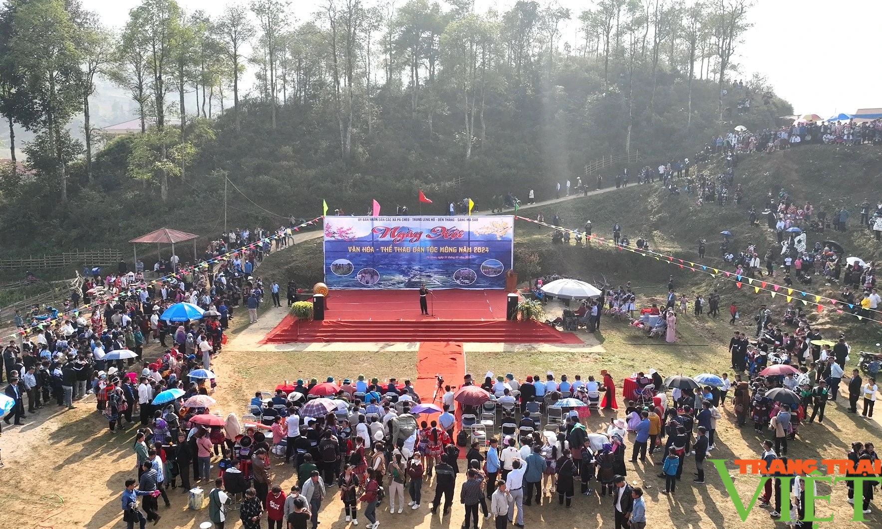 Sôi động Ngày hội văn hóa – thể thao dân tộc Mông ở vùng cao Lào Cai- Ảnh 1.