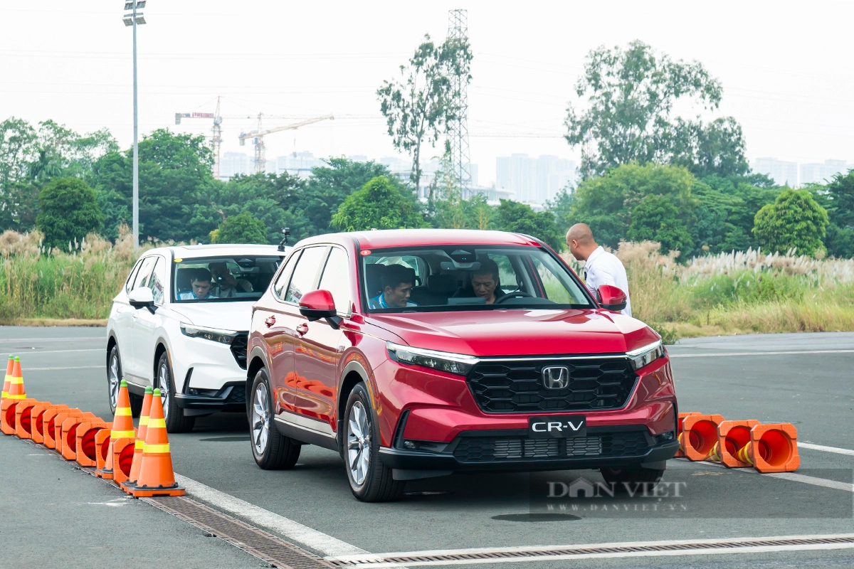 Khấu hao xe Honda CR-V và Mazda CX-5 sau vài tháng lăn bánh tại Việt Nam- Ảnh 2.