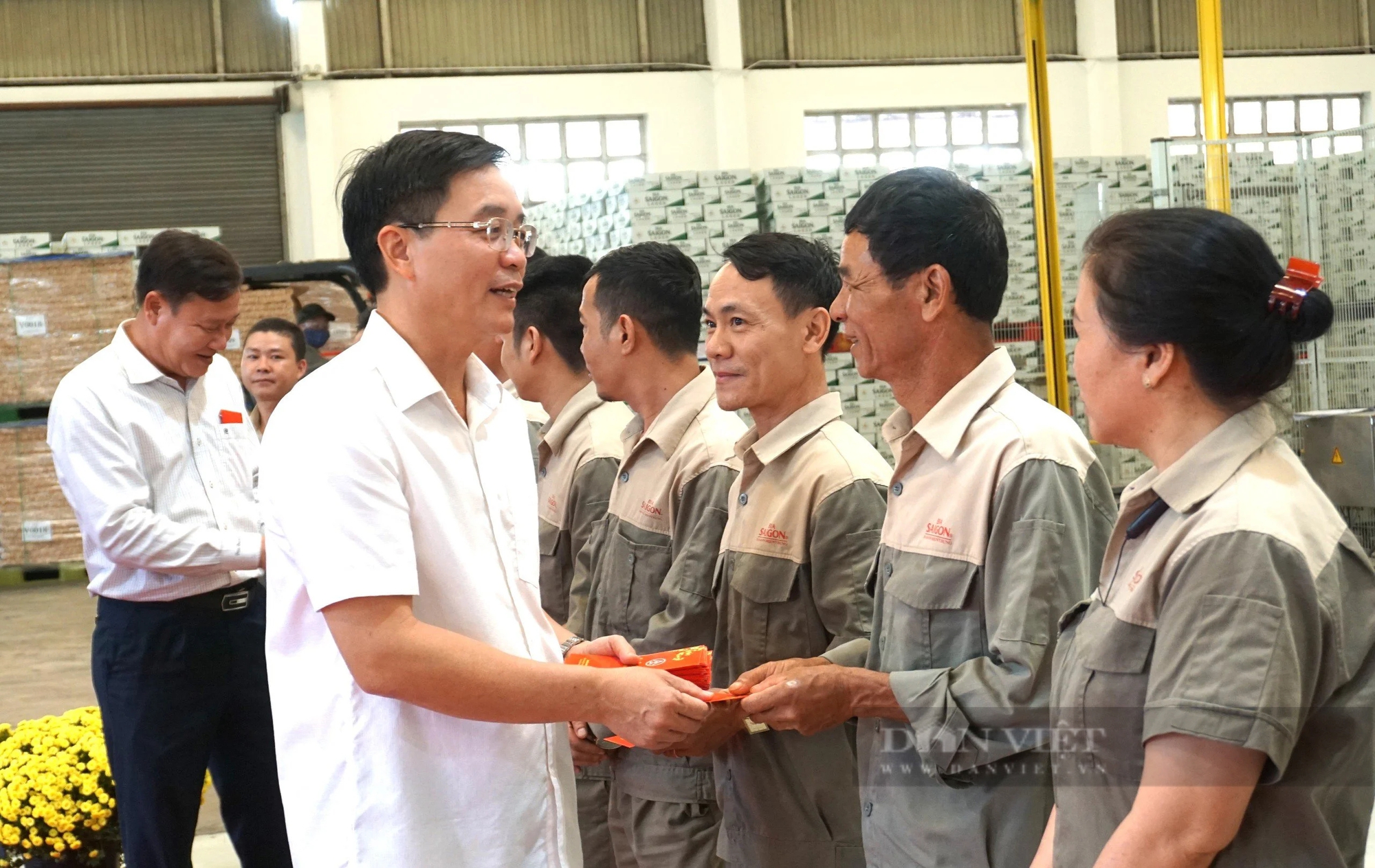 Doanh nghiệp Đắk Lắk khẩn trương bắt tay sản xuất, kinh doanh, "kín" đơn hàng từ đầu năm- Ảnh 4.