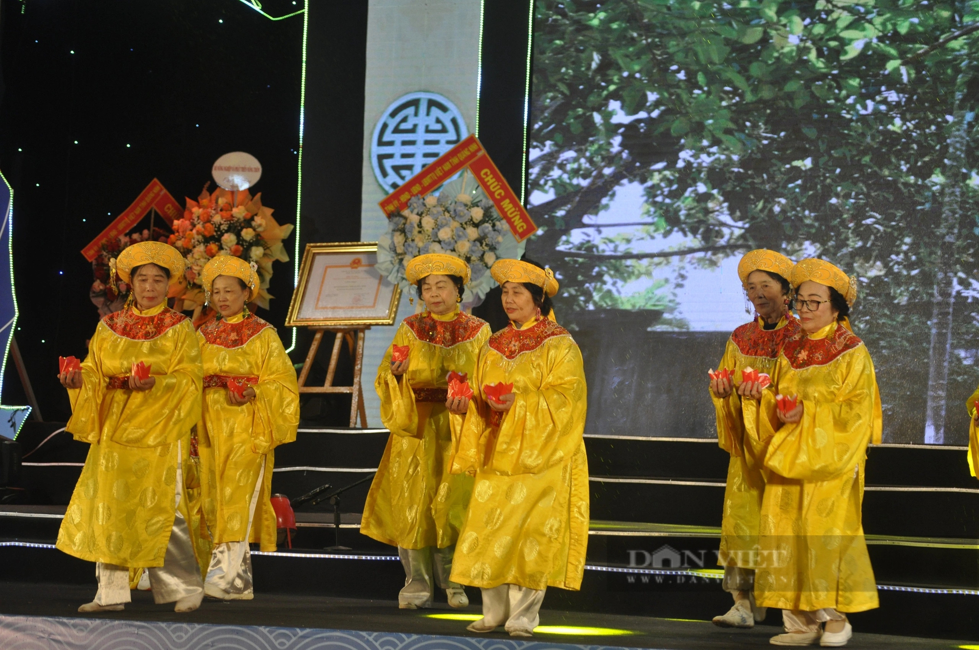 Nét độc đáo của lễ hội ở Quảng Ninh vừa được công nhận Di sản văn hóa phi vật thể cấp quốc gia - Ảnh 4.
