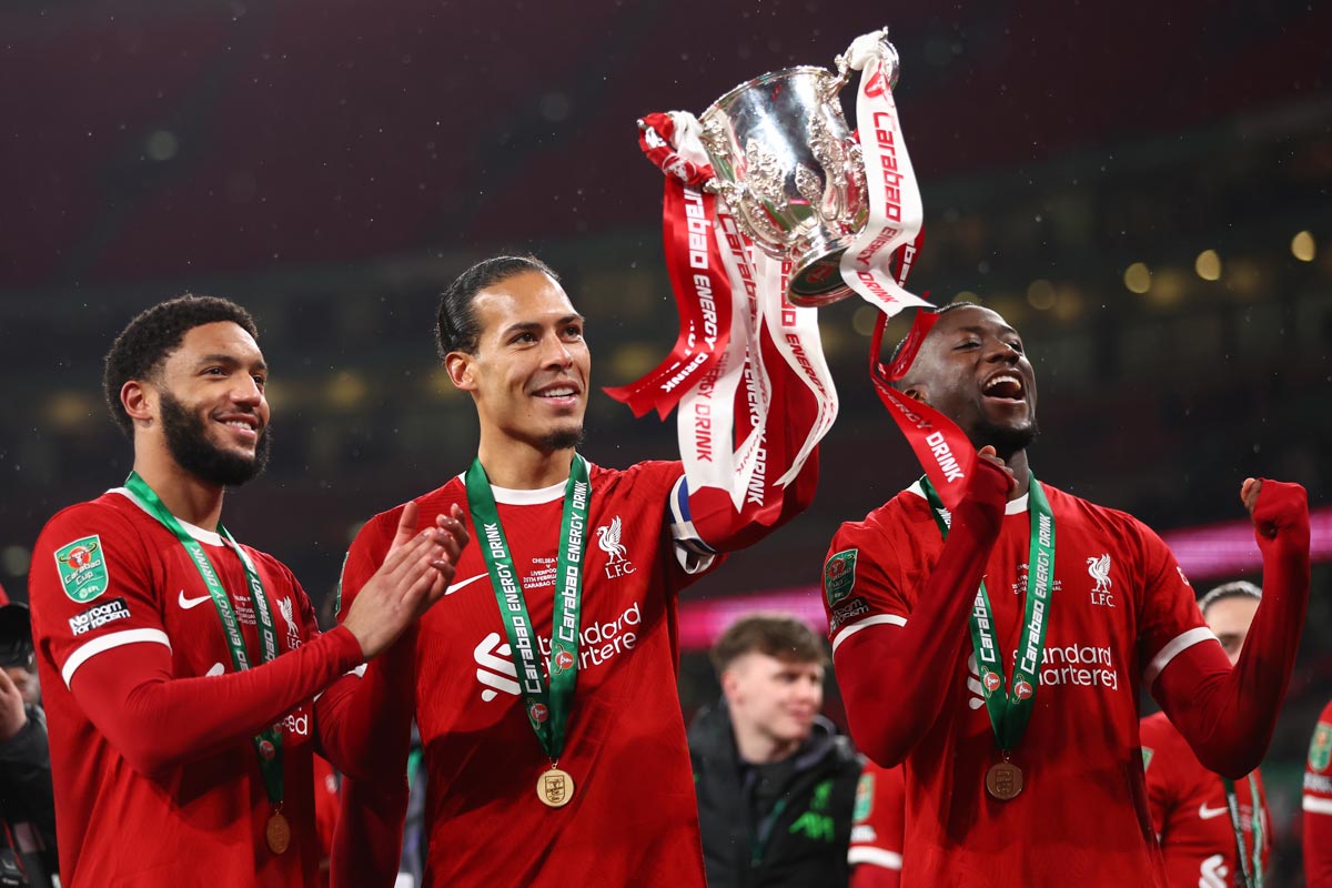 Vô địch League Cup, Liverpool san bằng kỷ lục của M.U- Ảnh 1.
