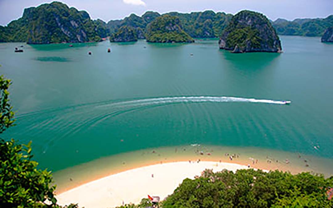 Bãi biển này của Việt Nam lọt danh sách đẹp nhất thế giới có gì hấp dẫn?- Ảnh 3.